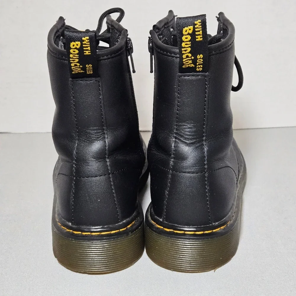 Dr. Martens 1460Y Junior Delaney Black Softy T Leather Lace Up Zip Boots Size 6L